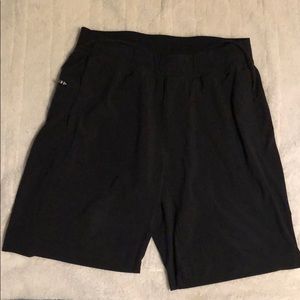 Lululemon Black shorts - Medium